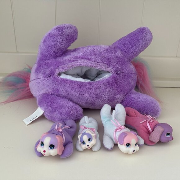 Puppy Surprise with four pups - Picture 5 of 6